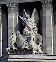 Statue on Trinity House