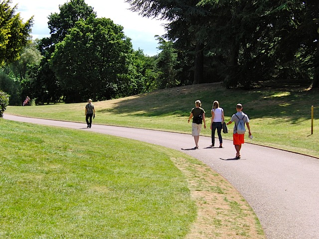 Warwick Castle grounds