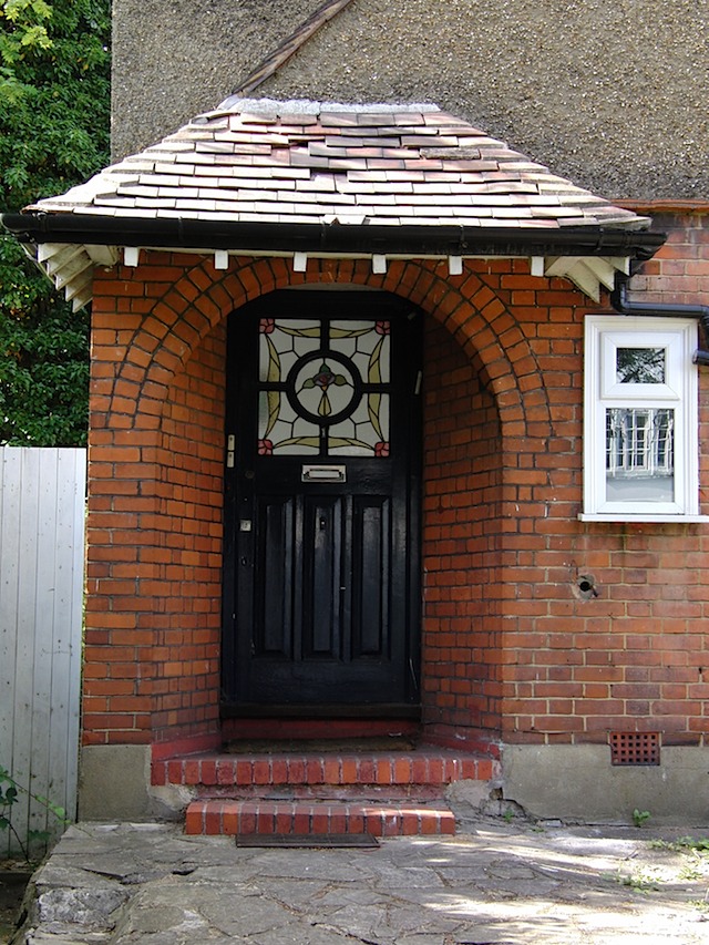 Doorway, Golder's Green