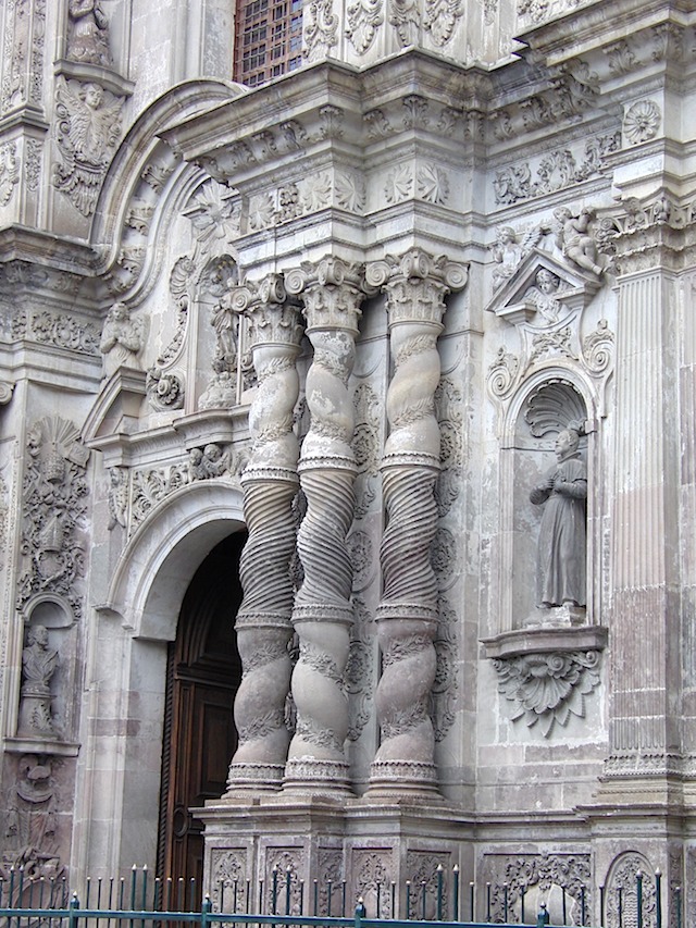 La Compañía detail