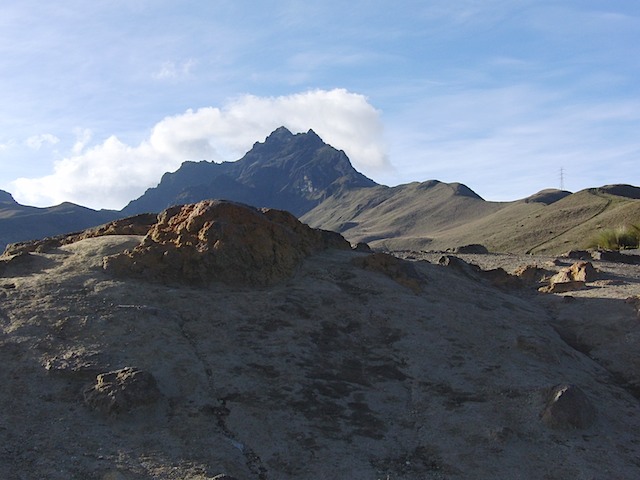 Mountan above the teleferiqo