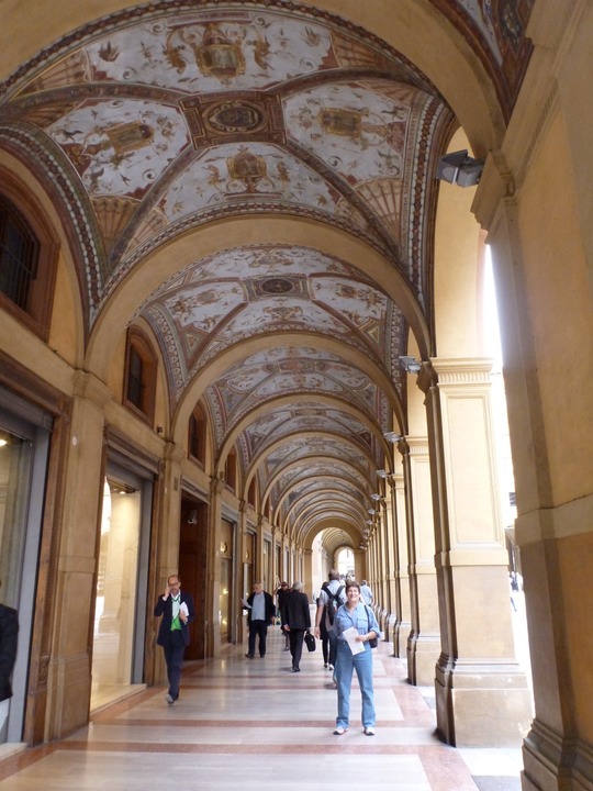 Bologna archway