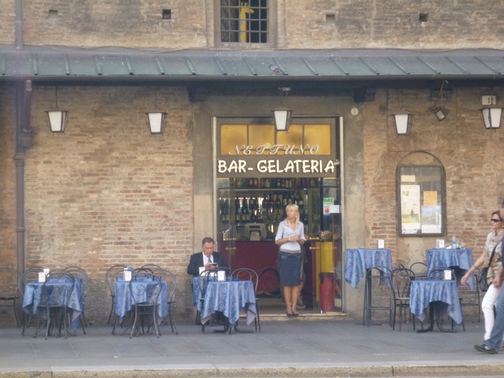 First gelato place, Bologna