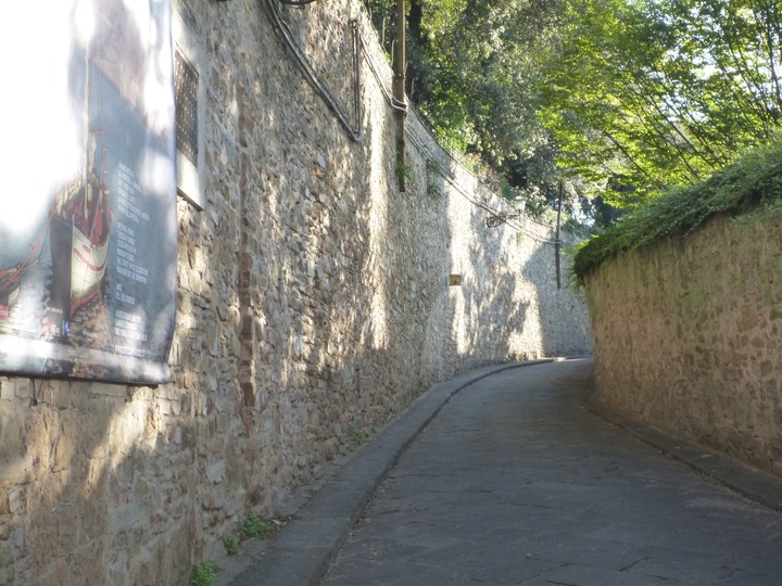 Costa San Giorgio, Bardini Gardens to the left