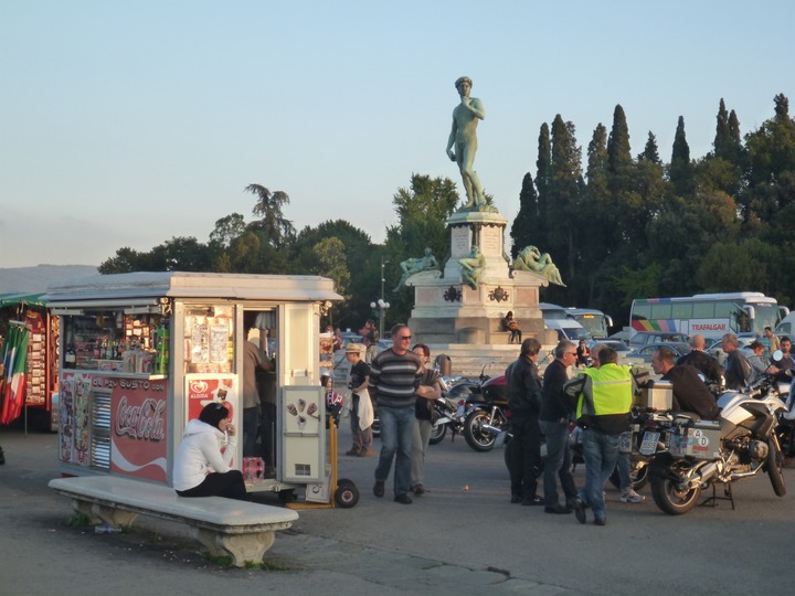 David reproduction at Piazzale Michelangelo