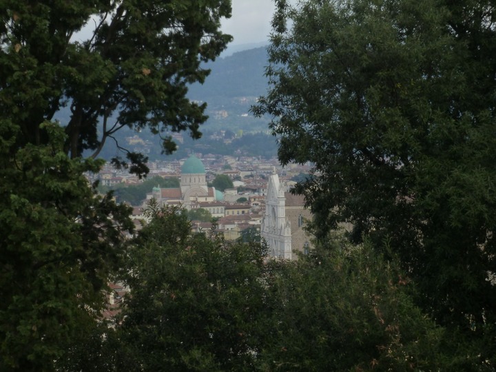 Synagogue and Santa Croce