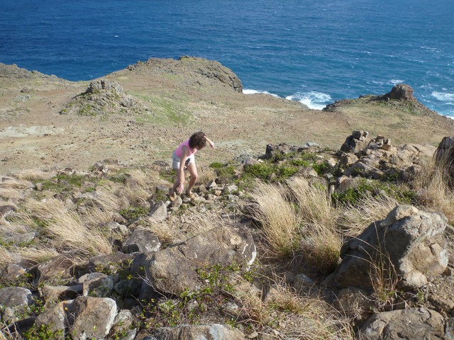 Jessica climbs on Ile Fourchue